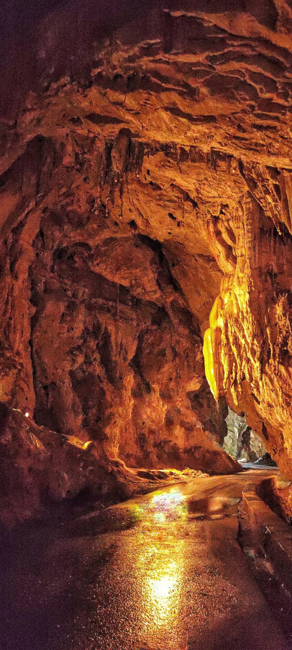 En este momento estás viendo La «Cuevona» en Ribadesella