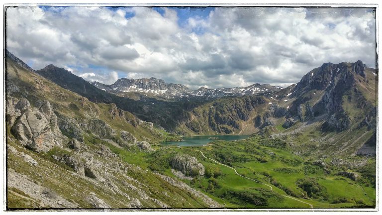 Lee más sobre el artículo Lago del Valle en Somiedo