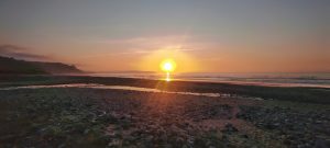 Lee más sobre el artículo Atardecer en la playa de Vega (Ribadesella)