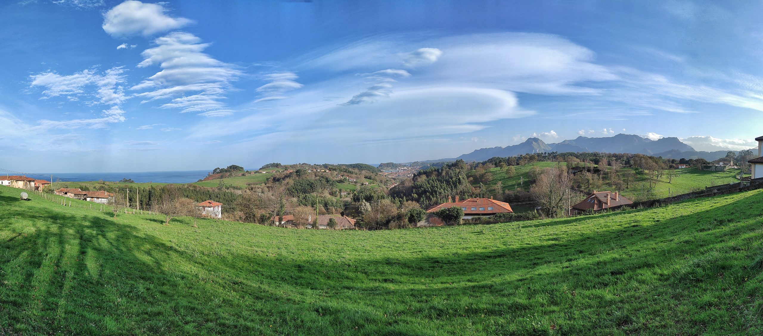 En este momento estás viendo Al fondo Ribadesella